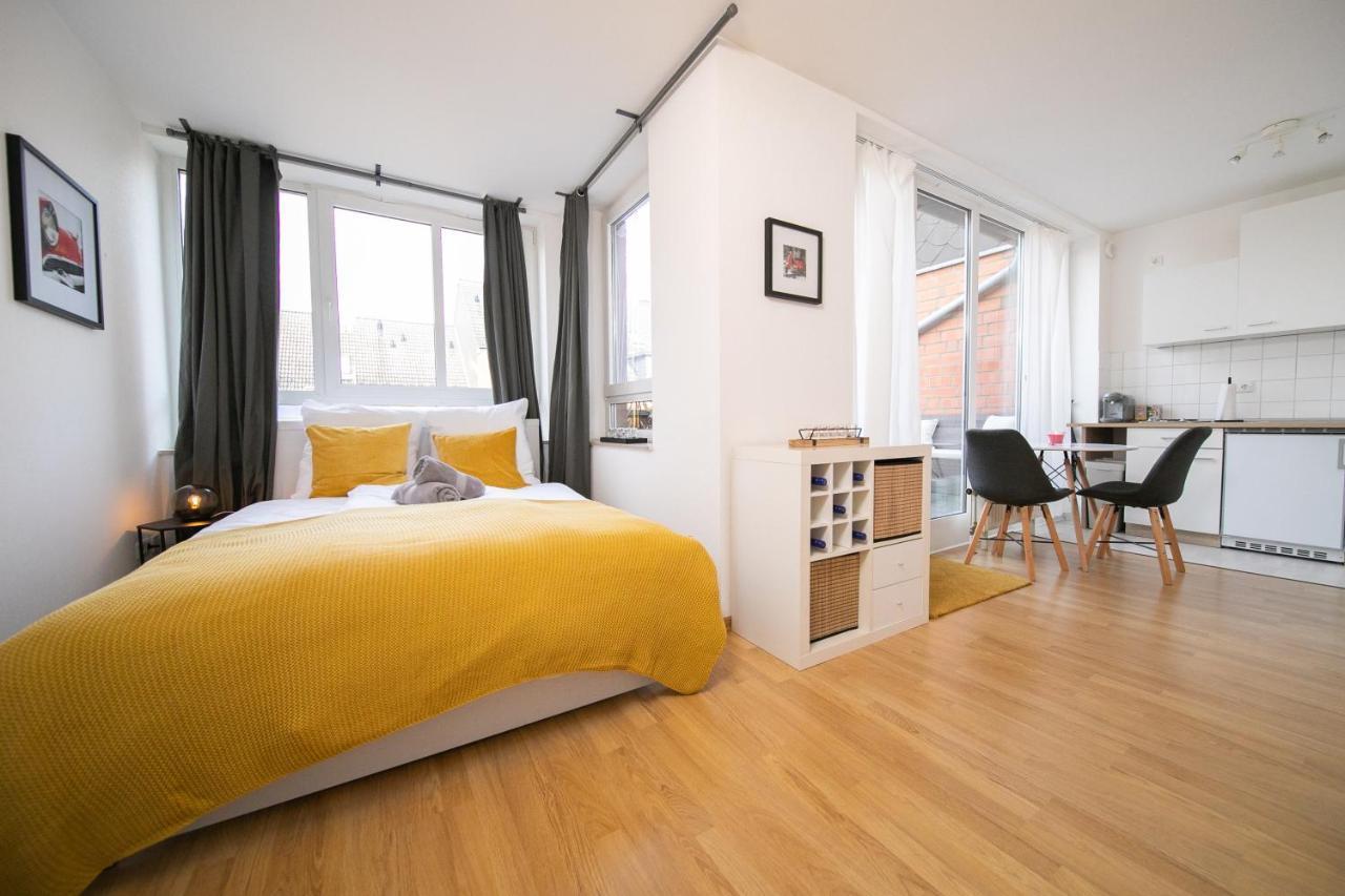Studio Shiny - Zentral Mit Balkon - Messe - Kueche Neuss Εξωτερικό φωτογραφία